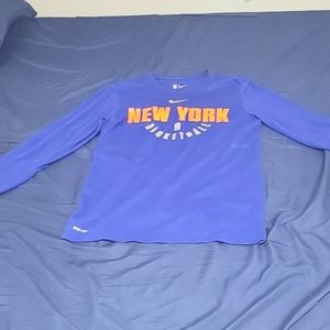 Knicks long sleeve tee
